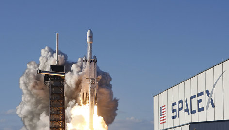 Antrasis „Falcon Heavy“ startas