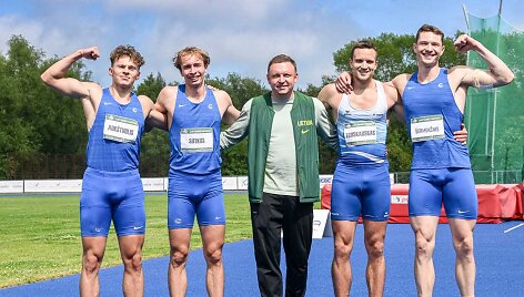 Gediminas Truskauskas, Lukas &Scaron;ermuk&scaron;nis, Edvardas Auk&scaron;tuolis ir Lukas Sutkus pagerino &scaron;alies rekordą.