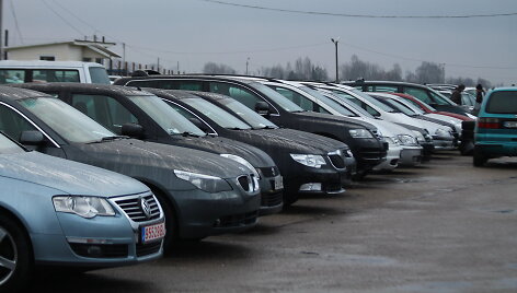 Panevėžio automobilių turguje