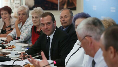 Dmitrijus Medvedevas susitikime su Rusijos pensininkais 