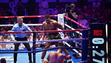 Anthony Joshua prie&scaron; Kristianą Prengą