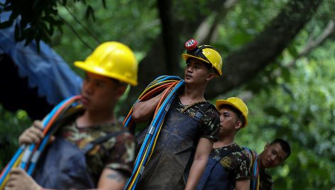 Gelbėtojams Tailande gali tekti paskubinti operaciją