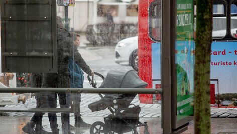 Į Vilnių grįžta lietingi orai