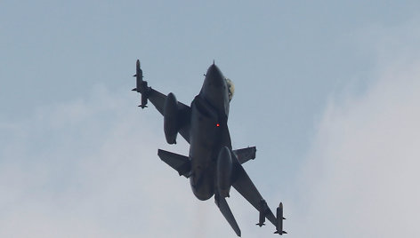 Naikintuvas F-16