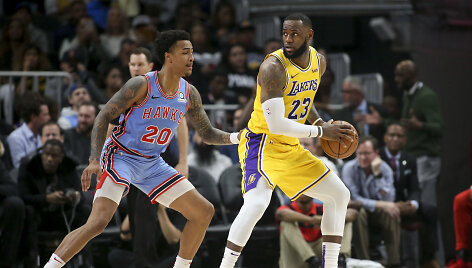 LeBronas Jamesas ir Johnas Collinsas