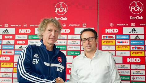Gertjanas Verbeekas ir &bdquo;Nurnberg&ldquo; sporto direktorius Martinas Baderis