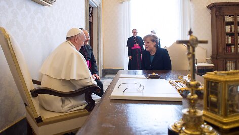 Popiežius Pranci&scaron;kus ir Angela Merkel