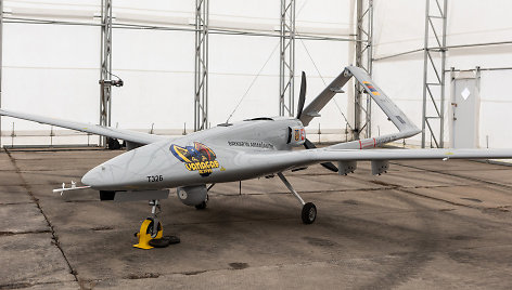 Drono „Bayraktar“ pristatymas KOP Aviacijos bazėje Šiauliuose