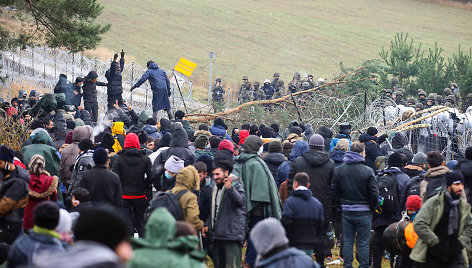 Migrantai Lenkijos pasienyje