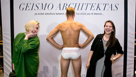 Dovilė Filmanavičiūtė-Miss Sheep ir Girmantė Vaitkutė