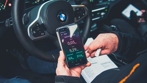 &bdquo;Metų automobilis 2018&ldquo;: stabdžių egzaminas su VGTU ekspertais