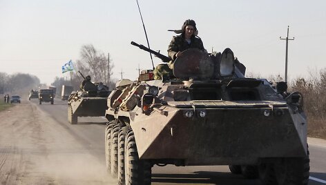 Ukrainos karinė technika netoli Krymo sienos