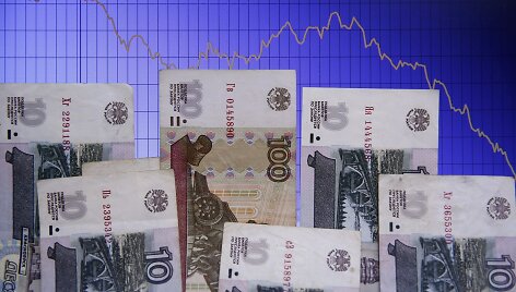Prie Rusijos rublio kurso kritimo prisideda pinganti nafta