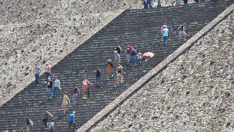 Pakeliui į vir&scaron;ų (Teotihuacan)