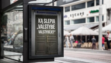 Nauja lauko reklama žadina smalsumą
