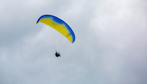 Parasparnių pilotai mokėsi kaip elgtis kritinėse situacijose