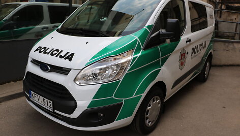 Naujieji Kauno apskrities policijos automobiliai i&scaron;riedėjo į gatves