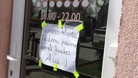 Karantinas Lietuvoje: kebabų kepykla Priekulėje