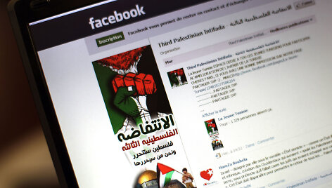 Ie&scaron;kovai kaltina &bdquo;Facebooką&ldquo; leidžiant plisti &bdquo;Hamas&ldquo; propagandai