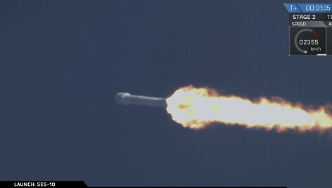 I&scaron; panaudotų detalių surinktos &bdquo;SpaceX&ldquo; raketos paleidimas