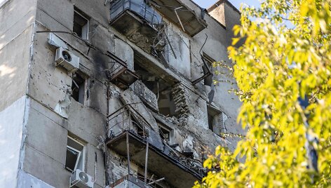 Apgadintas daugiabutis Odesoje / OLEKSANDR GIMANOV / AFP