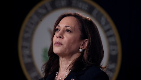 Kamala Harris rengia infrastruktūros renginį Baltuosiuose Rūmuose. / Evelyn Hockstein / REUTERS