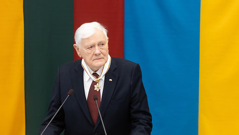 Valdas Adamkus