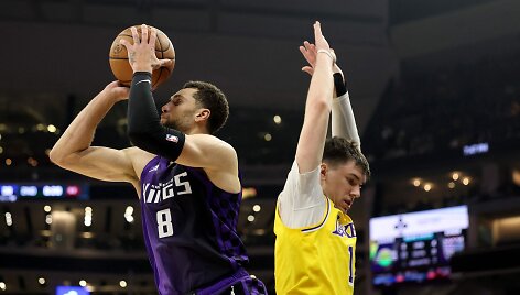 Zachas LaVine'as, Jake'as LaRavia