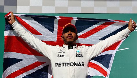 „Formulė 1“ Ostine, JAV: nugalėjo Lewisas Hamiltonas