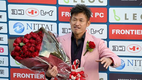 Kazuyoshi Miura neseniai at&scaron;ventė 50 metų jubiliejų