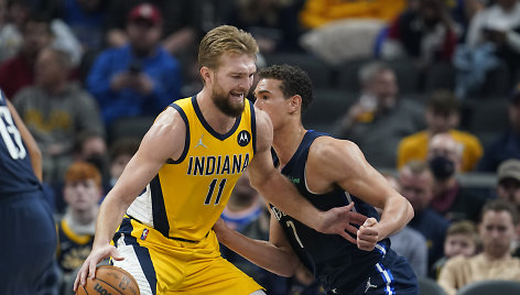 Domantas Sabonis rungtynėse su „Mavericks“ pelnė 24 taškus.