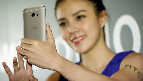 Naujasis HTC 10 i&scaron;manusis telefonas