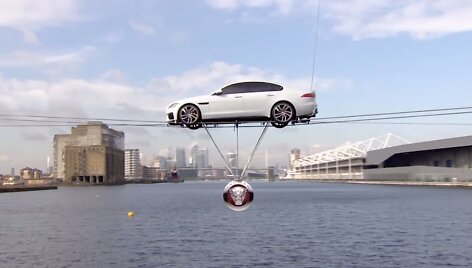 &bdquo;Jaguar XF&ldquo; pristatymas