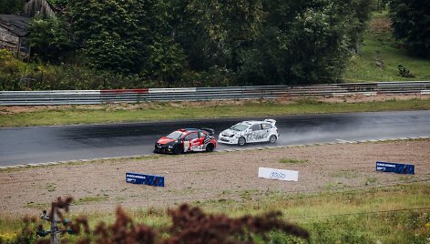 &bdquo;Autoplius.lt Fast Lap&ldquo; R2000 klasė