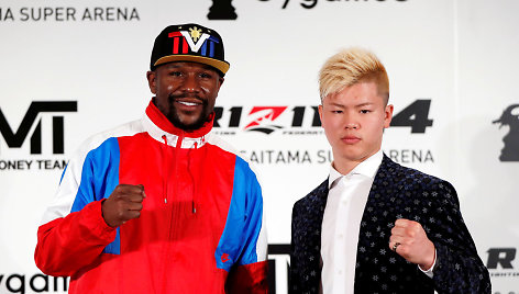 Floydas Mayweatheris ir Tenshinas Nasukawa