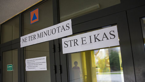 Streikas Vilniaus Žemynos progimnazijoje