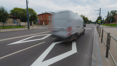 Rombo formos kelio ženklinimas Kaune