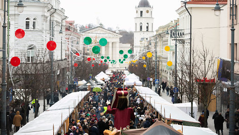 Kaziuko mugė atidaryta su Šv. Kazimiero eisena