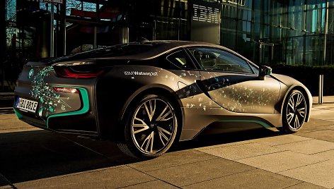 BMW ateities automobilius kurs pasitelkusi IBM „Watson“ dirbtinį intelektą