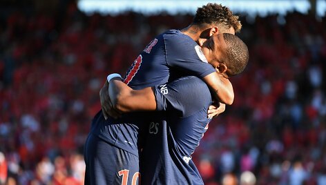 Neymras ir Kylianas Mbappe