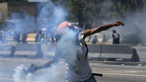 Juano Guaido rėmėjai Venesueloje