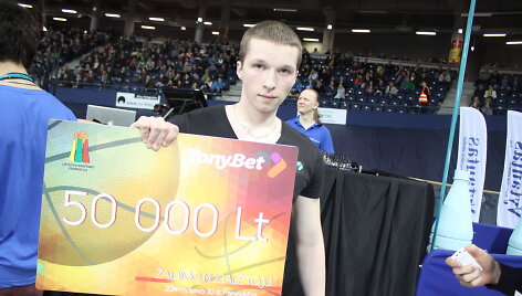 50 tūkstančių litų vertės metimą pataikęs Vaidas