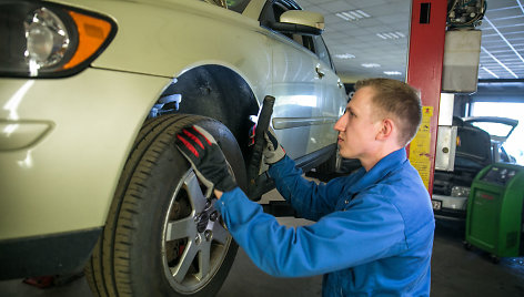 Autoservisas paaiškino, kaip techninę apžiūrą įveikti iš pirmo karto