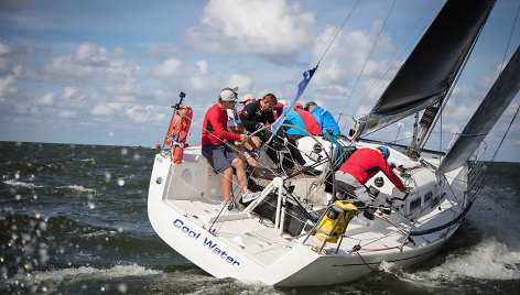 Kuršių marių regatoje triumfavo „Cool Water“ įgula.