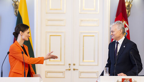 Viktorija Čmilytė-Nielsen, Gitanas Nausėda