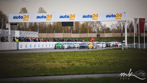 Žiedinės lenktynės Pernu &bdquo;Auto24Ring&ldquo; trasoje