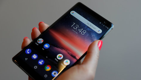 „Nokia 8 Sirocco“