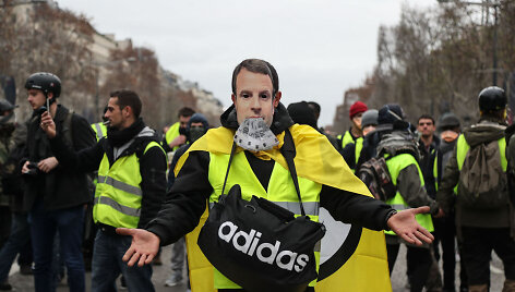 &Scaron;e&scaron;tadienio protestai Prancūzijoje