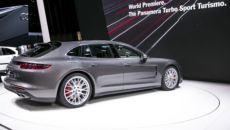 Ženevoje &ndash; naujojo &bdquo;Porsche Panamera Sport Turismo&ldquo; premjera