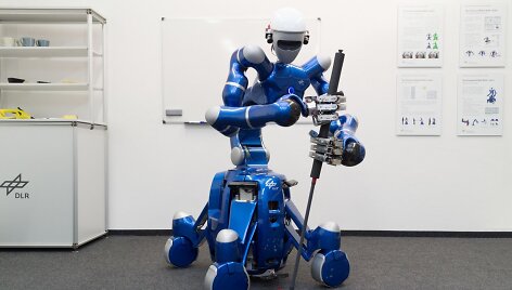 Robotas &bdquo;Justin&ldquo;